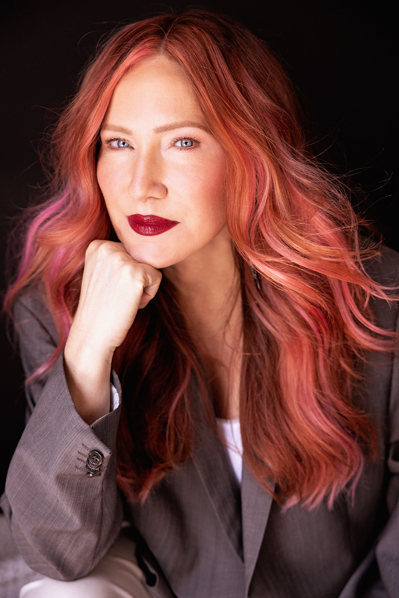 Kate Loree, LMFT, ATR, MBA. Coach for non-monogamous and non-traditional relationships.